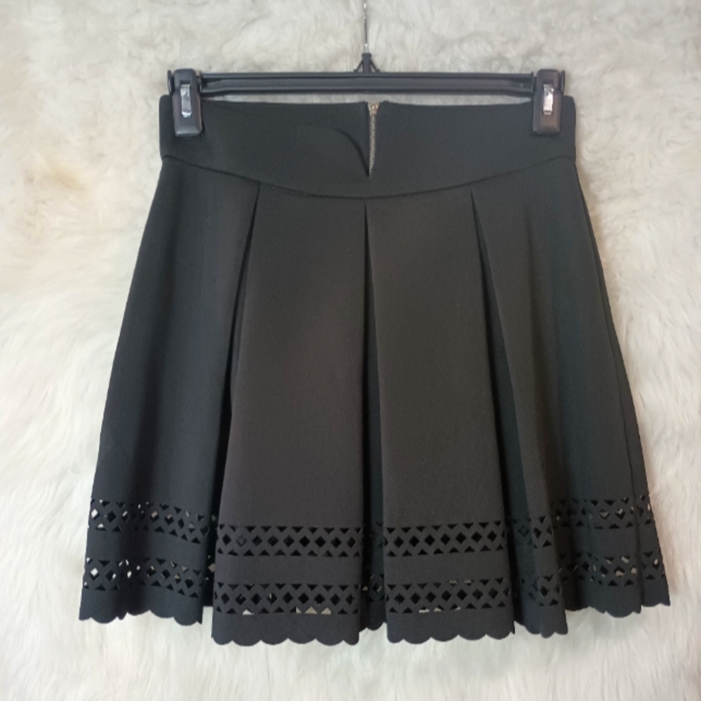 ALYA Pleaded Cut Out A Line Mini Skirt Size M